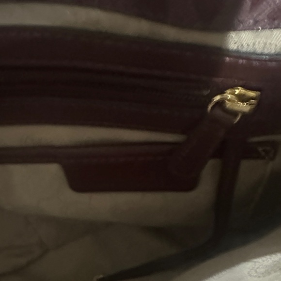 Michael Kors Burgundy Signature Tote. - Picture 2 of 8